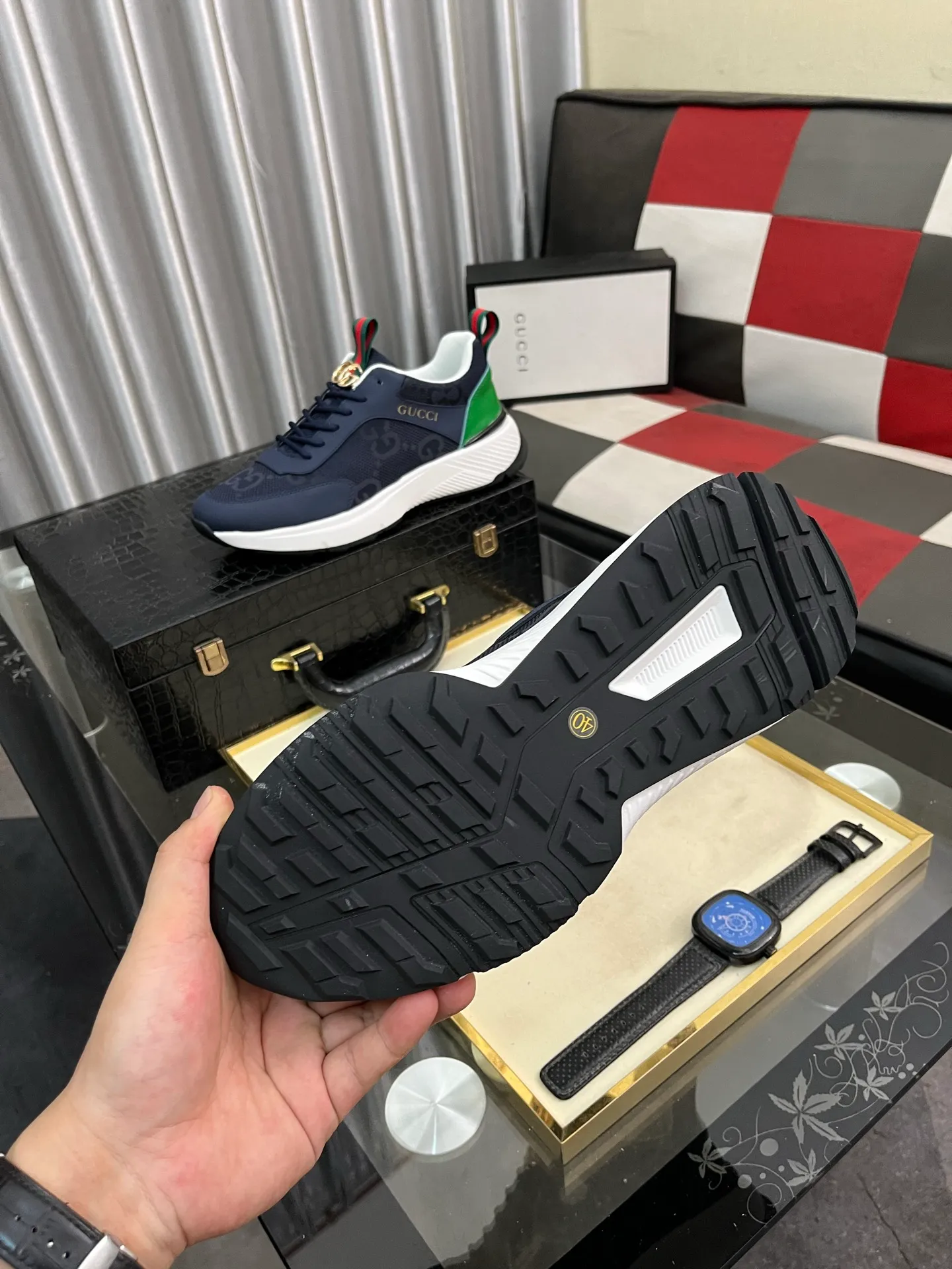 Men's Men's Shoes 💰458⌚️⌚️【GUCCI】Gucci men's latest white shoe series casual shoes! The official website is built 1:1. Upper: Made of imported cowhide, with electric embroidery ➕Inner lining: Made of high-quality first-layer pigskin, soft and comfortable. Picky material selection and exquisite workmanship give you the best enjoyment. Size: 38-443️⃣Colors available